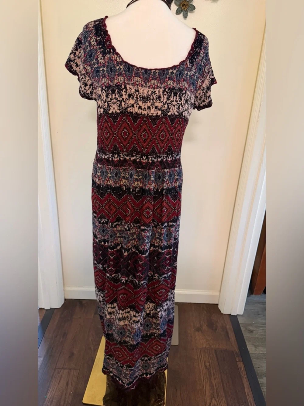 Boho Printed Red Maxi Dress with Short Sleeves - Picture 7 of 10